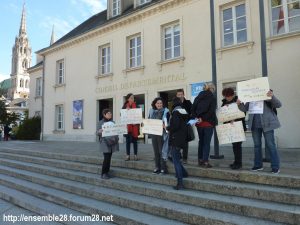 Chartres 05-11-2018 Collectifs Migrants CRSP Terre-d'Accueil Mineurs isolés Intervention Conseil départemental E&L 07