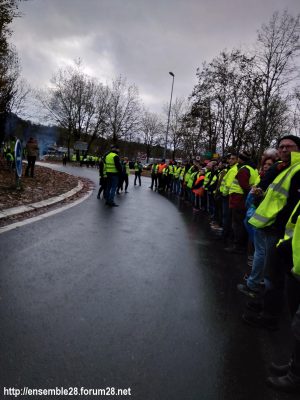 Nogent-le-Rotrou 24-11-2018 Gilets Jaunes 2