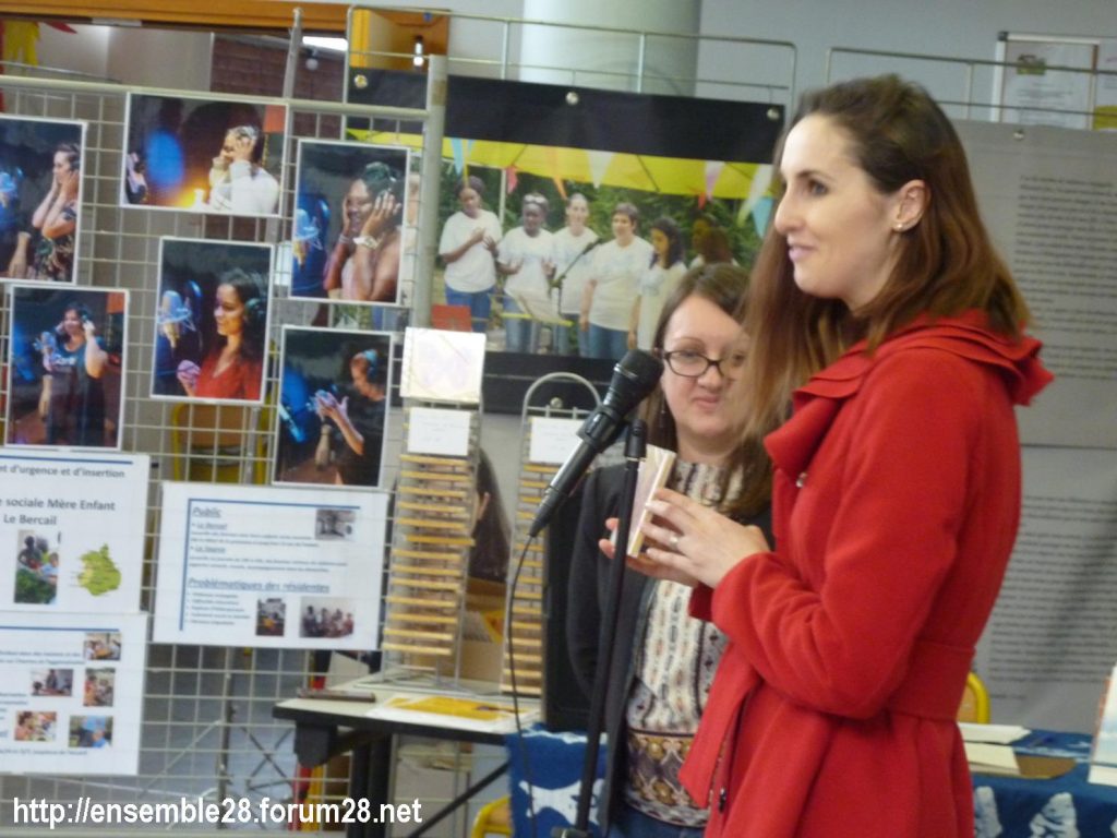 Mainvilliers Centre-Socio-éducatif 8-mars-2019 Rassemblement Droits-des-Femmes 03 Présentation du CD Paroles de femmes libres