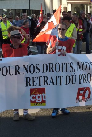 Manifestation Public - Privé / Chartres / place des Halles / 19 mars / 14 h. 30 @ CHARTRES - Place des Halles