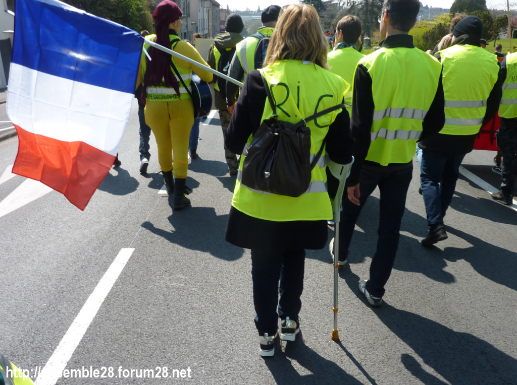 Chartres 13-04-2019 Manifestation régionale Gilets Jaunes RIC
