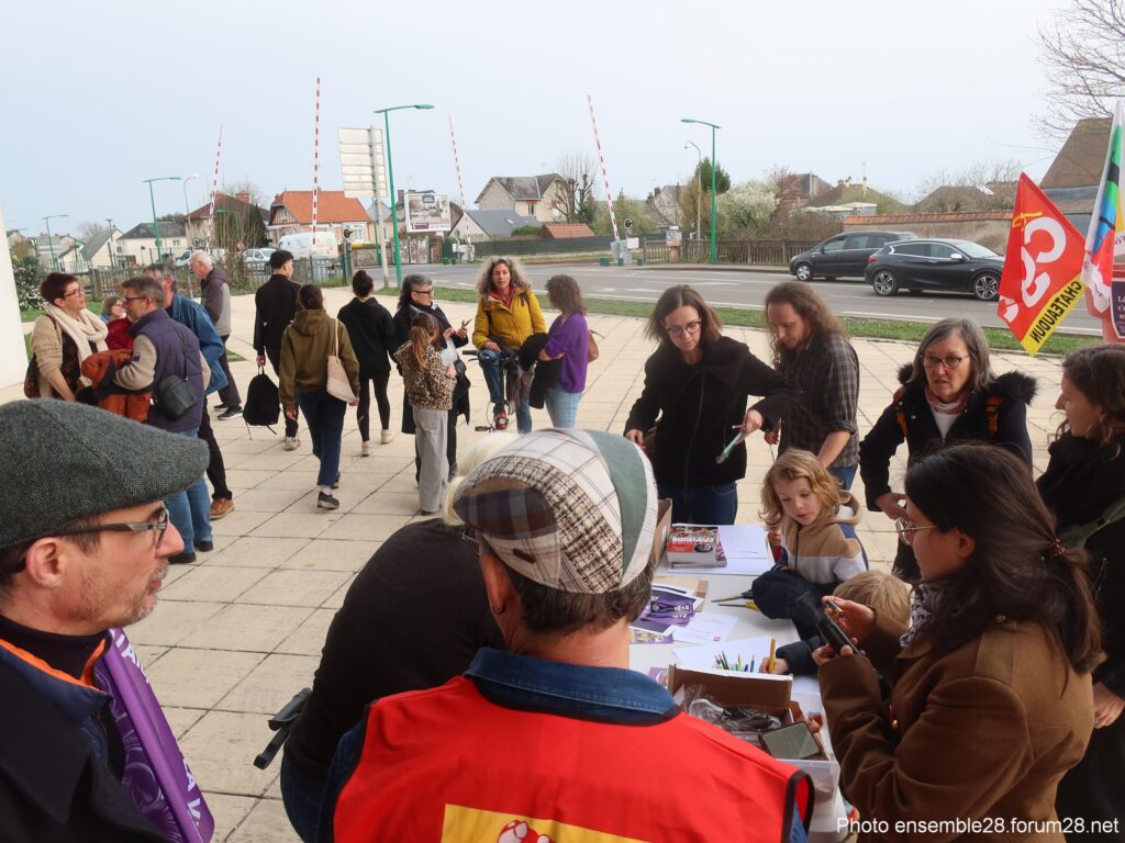 Châteaudun 2026-03-06 Rassemblement Droits des Femmes