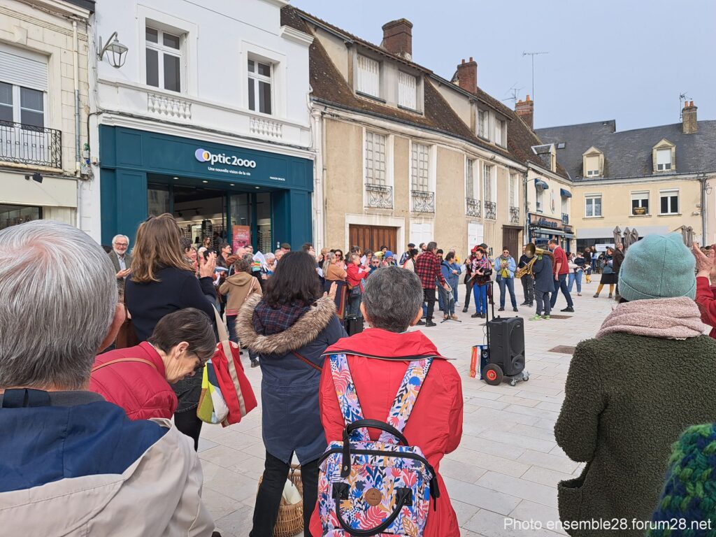 Nogent-le-Rotrou 07-03-2026 Rassemblement festif Droits des femmes