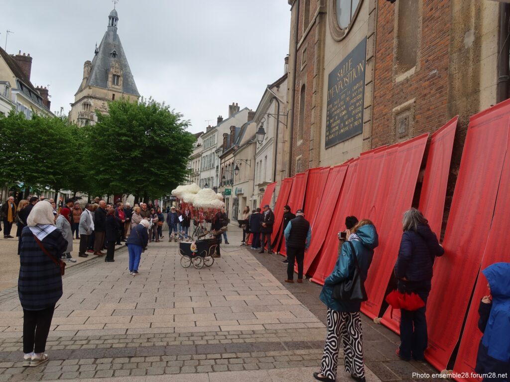 Dreux 11-04-2026 Inauguration Mémorial ambulant Enfants tués Gaza