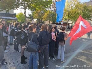 Chartres 13-10-2026 Manifestation Lycéens Syndicats
